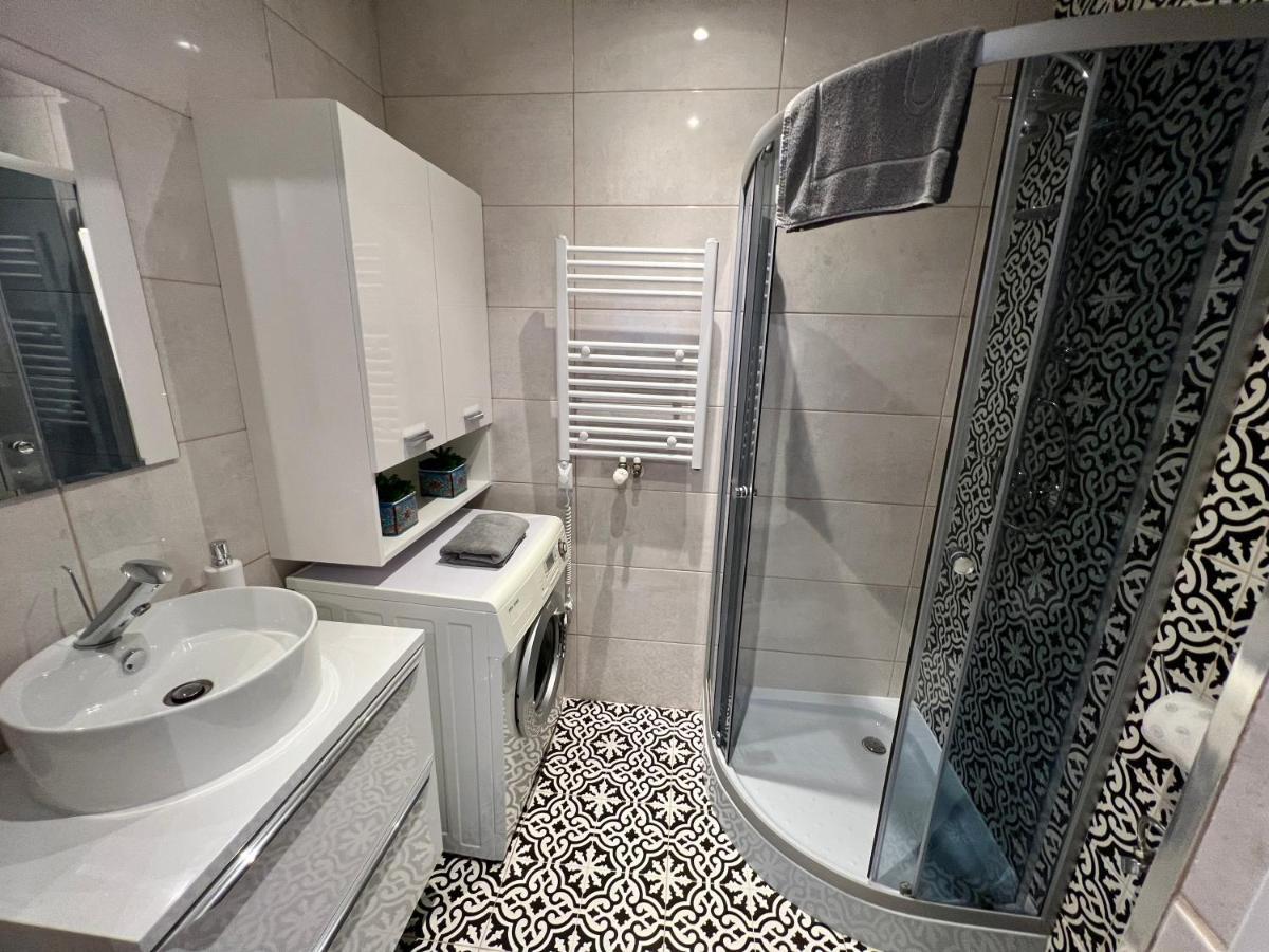 Apartamenty Koktajlove Kielce Rom bilde