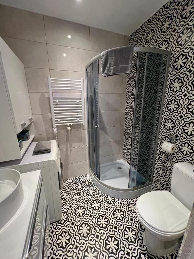 Apartamenty Koktajlove Kielce Rom bilde