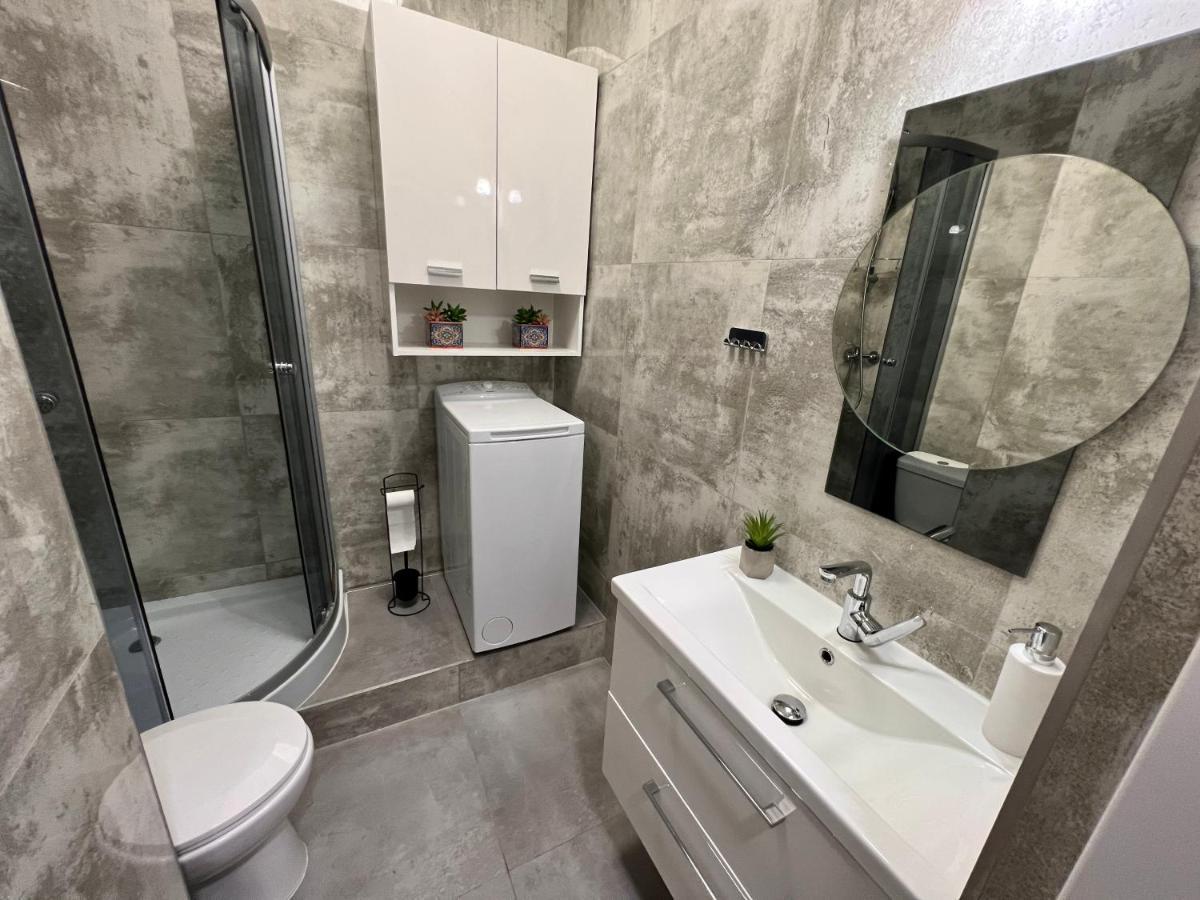 Apartamenty Koktajlove Kielce Eksteriør bilde